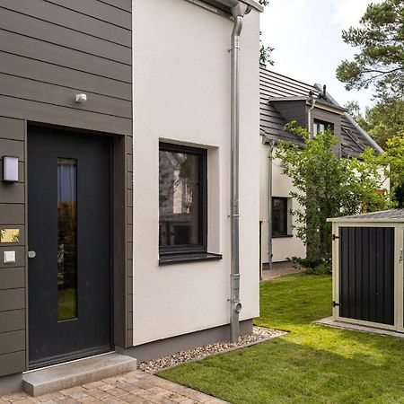 Haus Schlehe -Domizil Am Ostseewald Zingst Eksteriør bilde